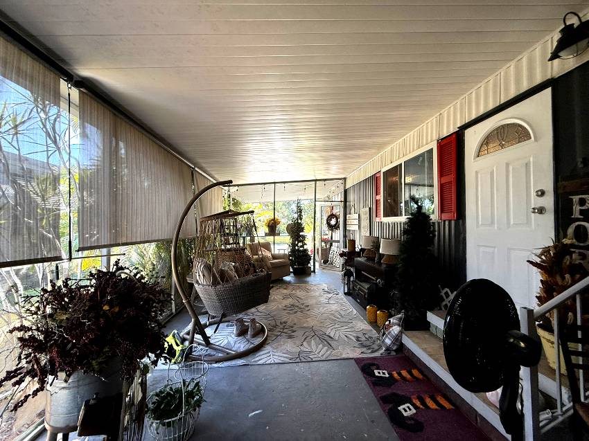 374 Teakwood Dr a Ellenton, FL Mobile or Manufactured Home for Sale